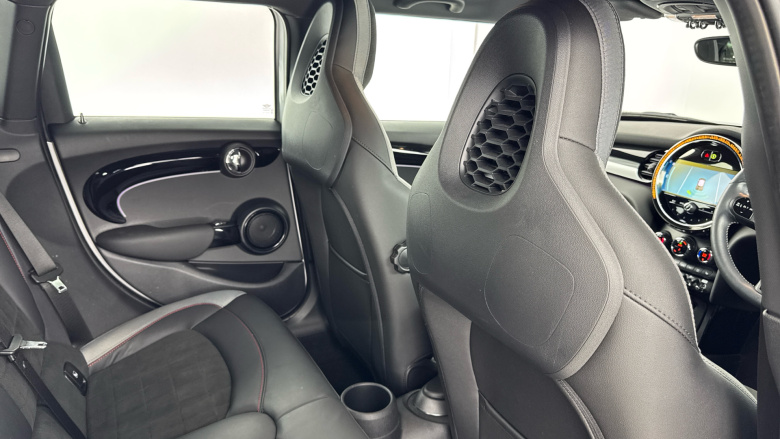 MINI Hatchback 1.5 Cooper Sport 5dr Auto Petrol Hatchback